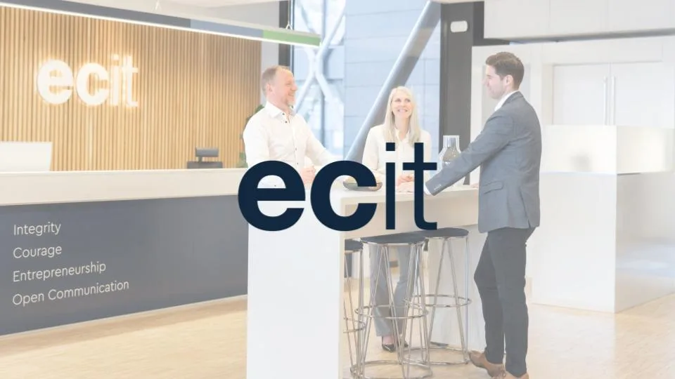 Marit i ECIT gir gaver til ansatte over hele Norge med Glede - uten logistikkutfordringer