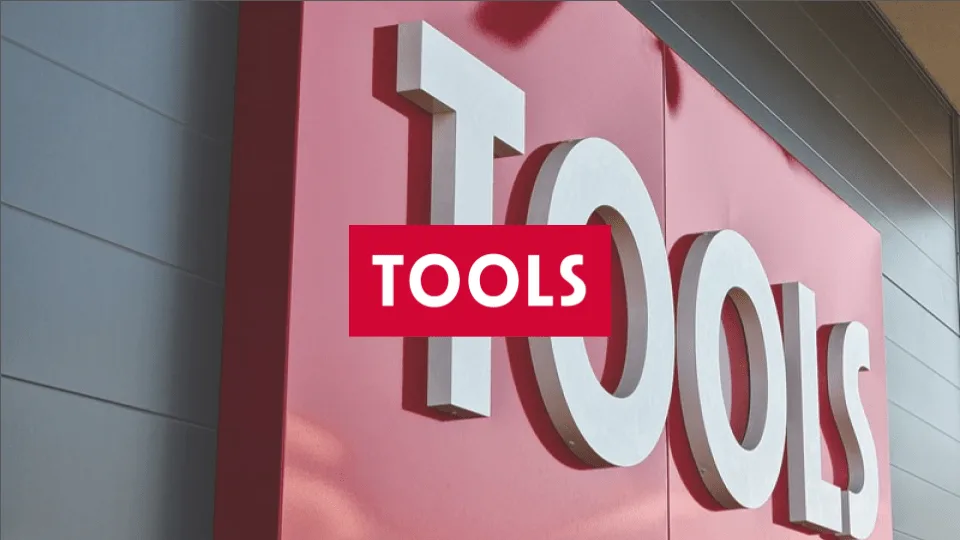 TOOLS sparte minst én arbeidsdag på kjøp av julegavene ved å bruke Glede